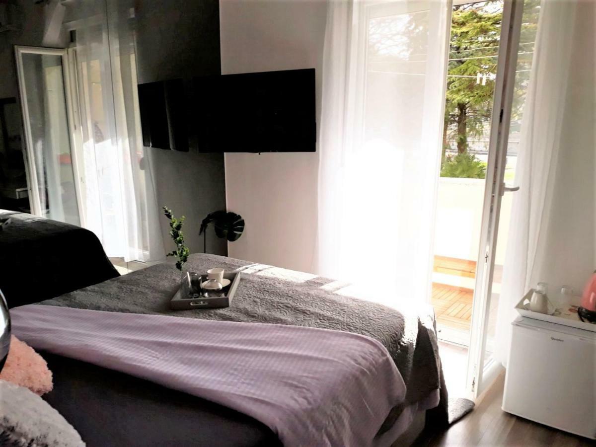 Guest House Lenny Rooms Zadar Exteriör bild