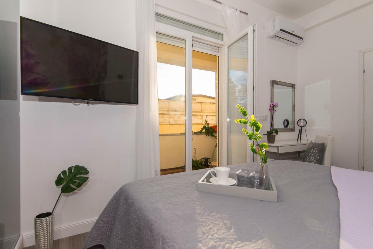 Guest House Lenny Rooms Zadar Exteriör bild